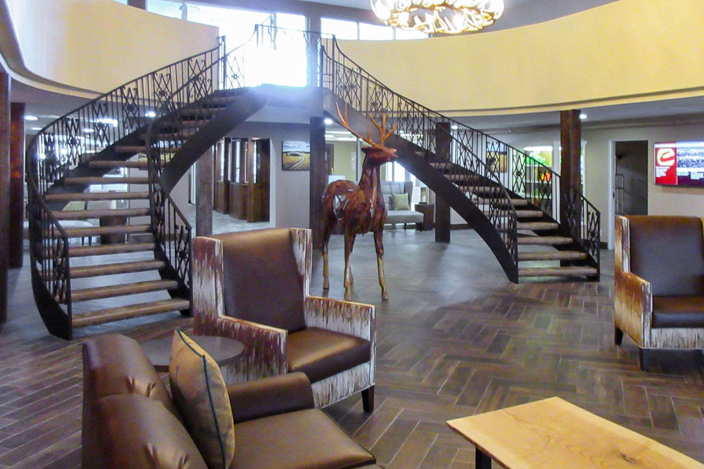 Western Downtown Hotel 3*