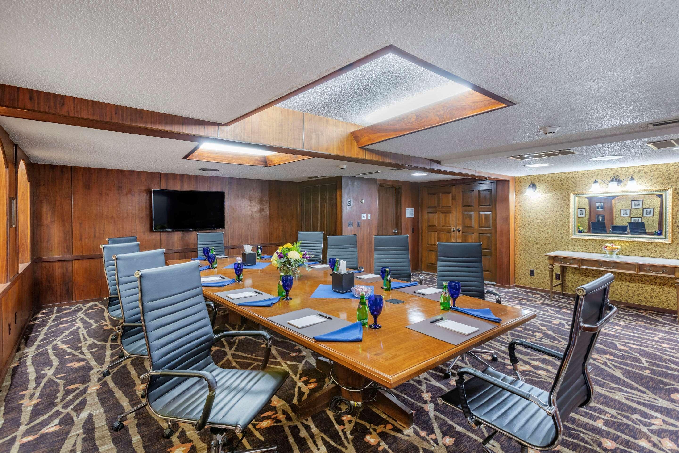 Hotel Western Downtown Casper